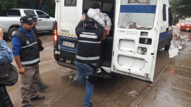 Uno de los detenidos