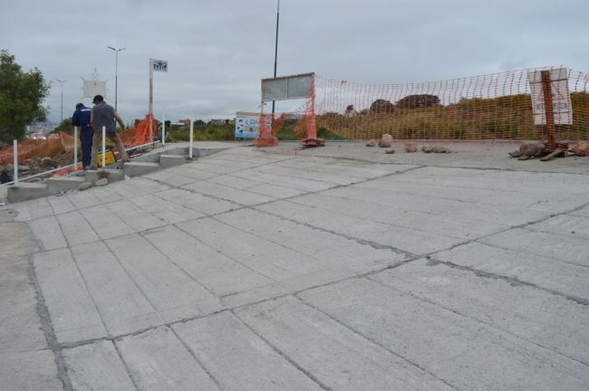 Colectora de Avenida Perón