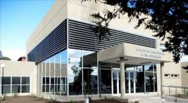 El joven herido fue trasladado al hospital local