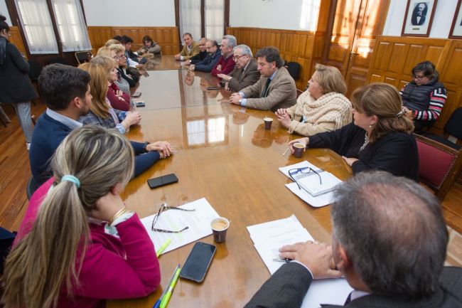 Docentes de religión en el medio de la puja con los laicistas