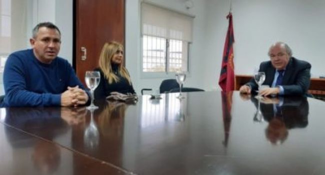 Cornejo con familiares de Peñalva