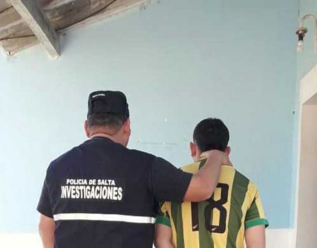 Uno de los apresados