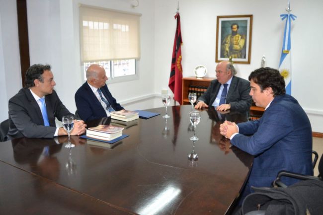 Los procuradores Cornejo y Casal