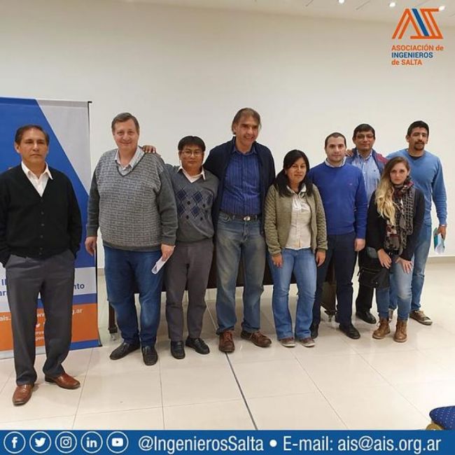 Autoridades de los ingenieros