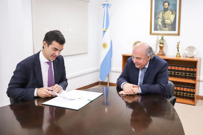 Urtubey con el procurador