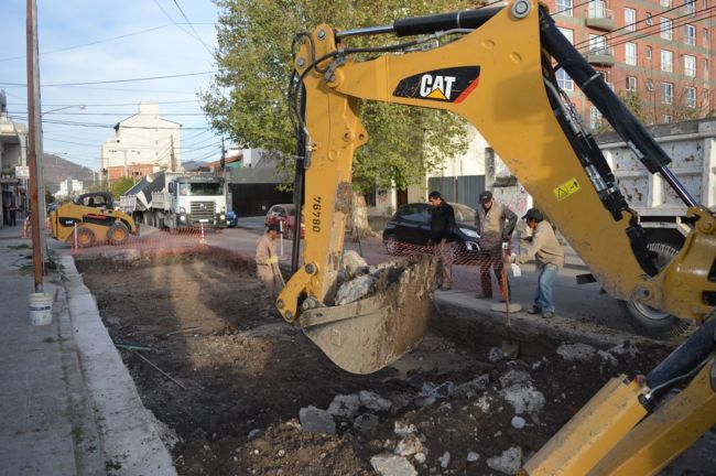 Trabajos en calle España