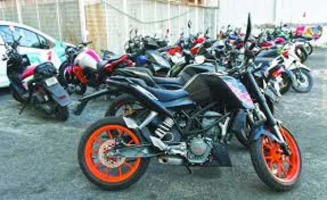 Las motos nunca aparecían