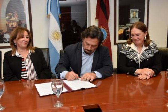 Firma de convenio