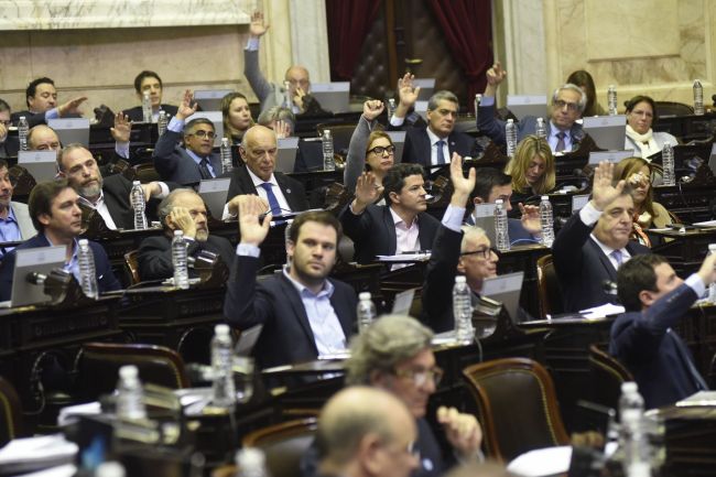 Los diputados salteños presentes a excepción de Martín Grande