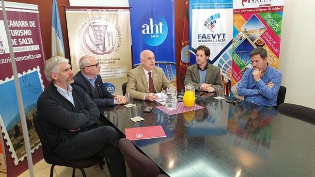 Empresarios del área de turismo